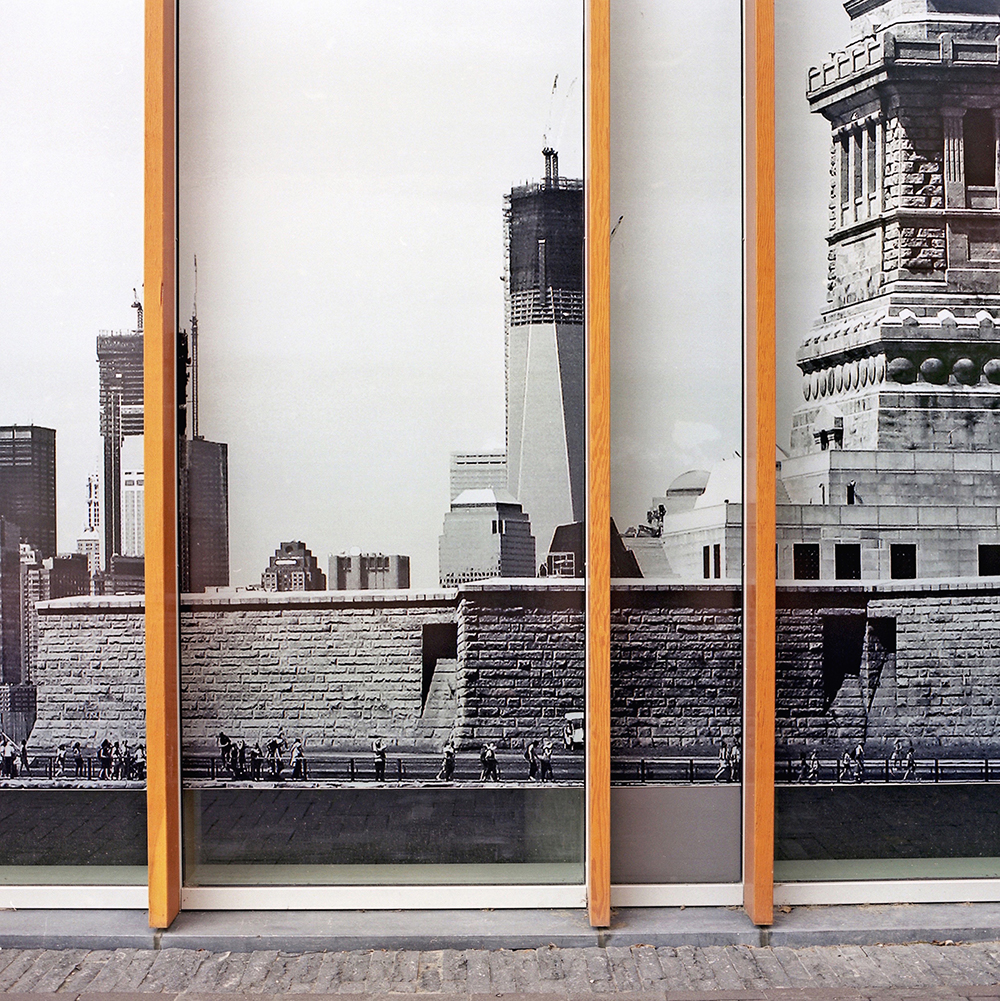 11_CURRAN_Financial_Surrealism_WTC_2015